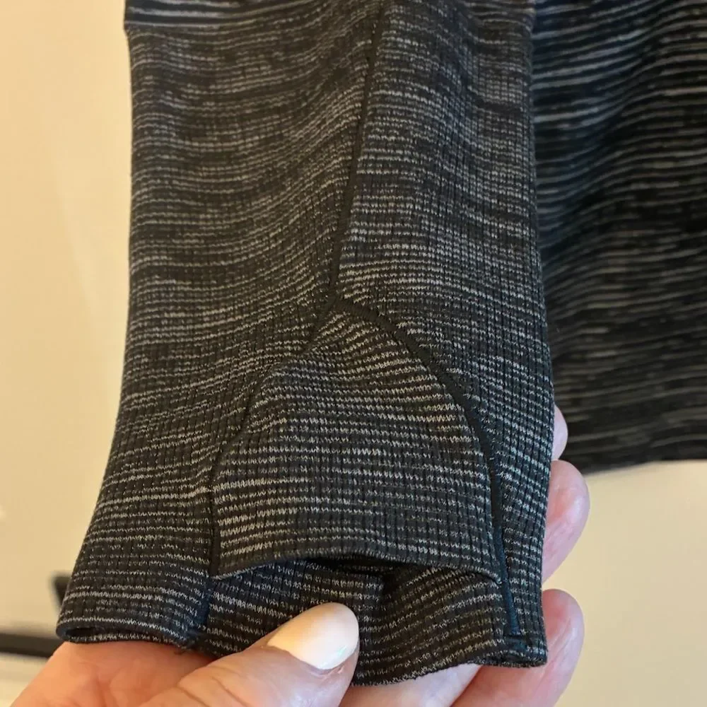 LULULEMON Swiftly Speed Long Sleeve We Are From Space Grey Women’s Size 10